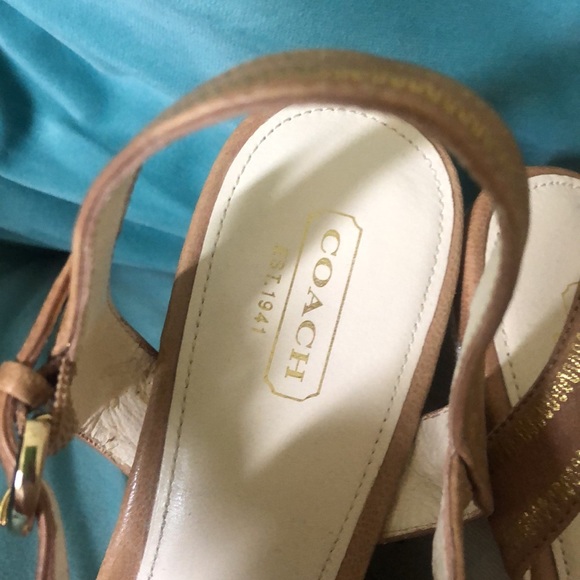 COACH Tan “Beach Scene” Wedge Sandals-9.5 - Picture 10 of 14